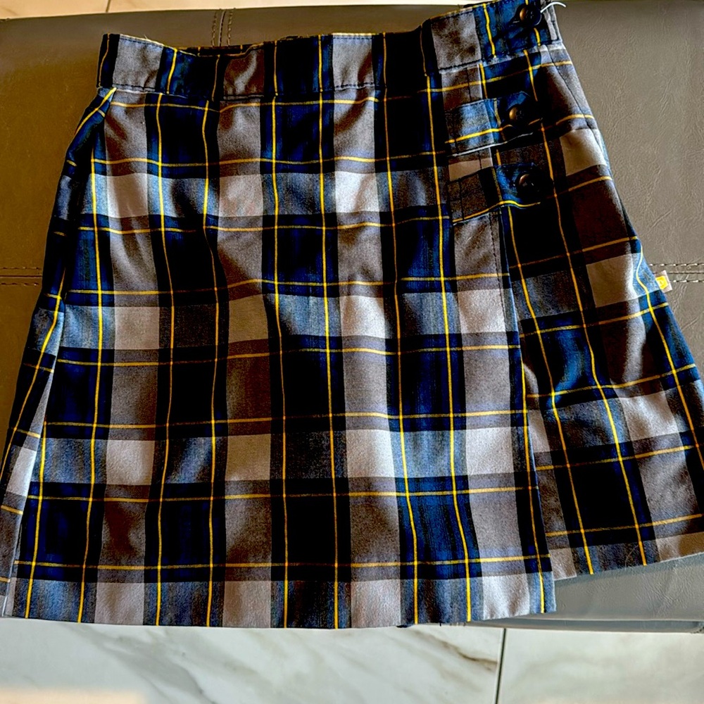 Dennis Uniform school skort